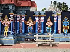 Des peintures murales ornent le temple Ammaiyar à Karaikal