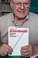 Fricke et son livre Akten-Einsicht en 2011.