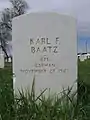 Tombe de Karl F. Baatz, un Allemand de la Seconde Guerre Mondiale  (c).