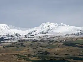 Vue de la montagne depuis le sud-ouest.