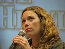 Description de l'image Kate Hewlett Creation Official Stargate Convention 2007.jpg.