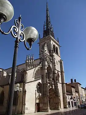 Image illustrative de l’article Collégiale Notre-Dame-des-Marais de Villefranche-sur-Saône