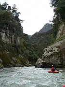 Kayaks sur la rivière Mohaka.