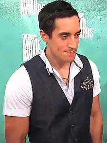 Description de l'image Keahu Kahuanui at MTV Movie Awards 2012.jpg.