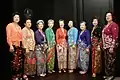 Dames sino-indonésiennes en kebaya.