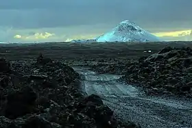 Le Keilir saupoudré de neige en janvier 2008.