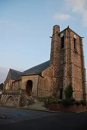 L'église Saint-Pierre, vue générale