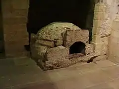 Un des foyers de la cheminée du palais des papes d'Avignon.