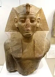 Neferhotep Ier, roi, fin XIIIe dyn. d'Abydos, v. 1750. Quartzite. Université de Chicago