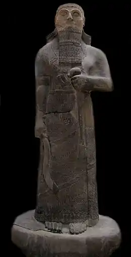 Statue du roi Salmanazar III (858-824 av. J.-C.) provenant d'Assur, Musée archéologique d'Istanbul.