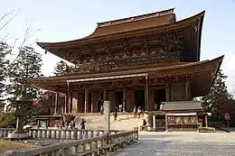 Zao-dō (hon-dō) de Kinpusen-ji (trésor national japonais).