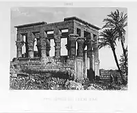 Temple hypèthre dans l'île de Philæ (décembre 1839)