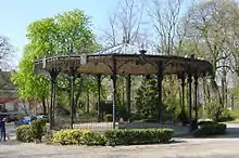 Kiosque à musique de Cambrai (1867): l'un des plus anciens de France.