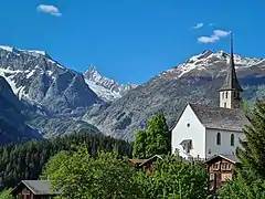 Église d'Ernen avec Finsteraarhorn