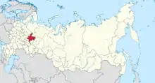 Carte de la Russie en gris, avec l'oblast de Kirov en rouge, à l'ouest de l'Oural, dans la partie est de la Russie européenne.