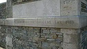 Plaque d'entrée du cimetière.