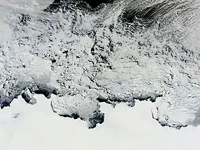 Image satellite des côtes Knox, Budd et Sabrina.