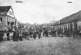 Place du marché à Kobryn pendant la Première Guerre mondiale, carte postale allemande, 1915-1918