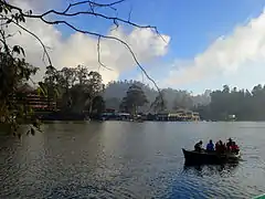 Ville de Kodaikanal, l'une des célèbres stations de montagne du Tamil Nadu.