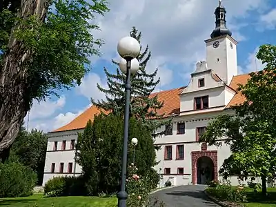 Le château de Komorní Hrádek.