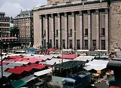 Avec la place Hötorget en 1961.