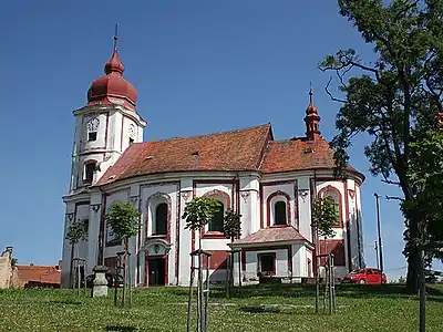 Église Saints-Pierre-et-Paul.