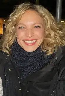 Kristin Lehman interprète Miriam Bancroft.