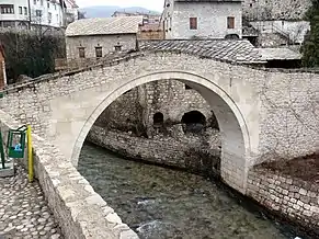 Le pont courbé, période ottomane
