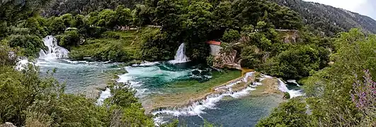 Gours étagés de la rivière Krka en Croatie