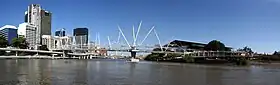 Le pont Kurilpa dans son environnement à Brisbane