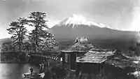 Le Fujiyama, photographié entre 1880 et 1899.