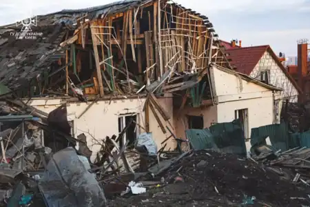 Etat d'une maison à Kiev après le tir d'un missile le 31.12.2022.