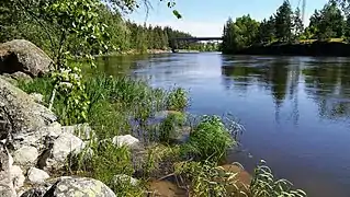 Le fleuve Kymijoki et le pont Keskikoski II.