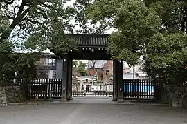 Entrée du Kyōto Gyoen par le Shimodachiuri-dōri.