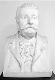 Buste de Léon Pissot.