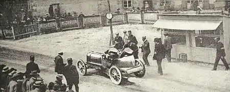 Léon Théry au circuit d'Auvergne en 1905.