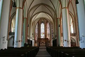 Intérieur de l'église