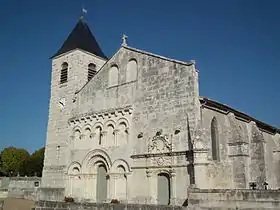 L'église de Fontaine-d'Ozillac.