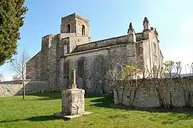 L'église vue de l'ancien cimetière