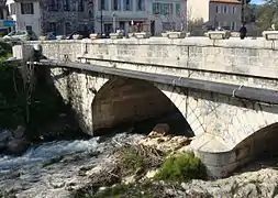 Le pont sur l'Huveaune.