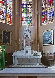L'autel de l'église.