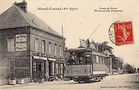 Motrice no 4 au terminus du Mesnil-Esnard.