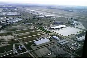 Vue de l'aéroport en 2008