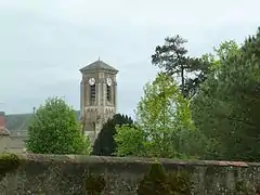 l'église Saint-Hilaire.