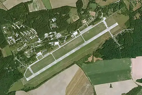Aéroport de Plzeň-Líně.