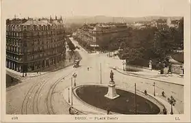 Place Darcy avant la Première Guerre mondiale.