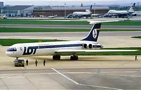 SP-LBG, l'appareil impliqué dans l'accident, ici à l'aéroport de Londres Heathrow en avril 1987.