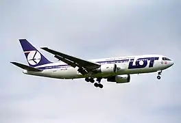 Boeing 767-200