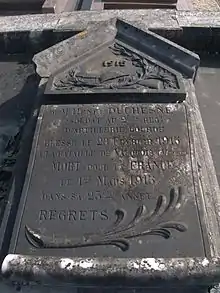 Tombe d'un soldat mort à la bataille de Vauquois le 1er mars 1915 (cimetière de La Baconnière.