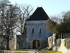 Le châtelet d'entrée